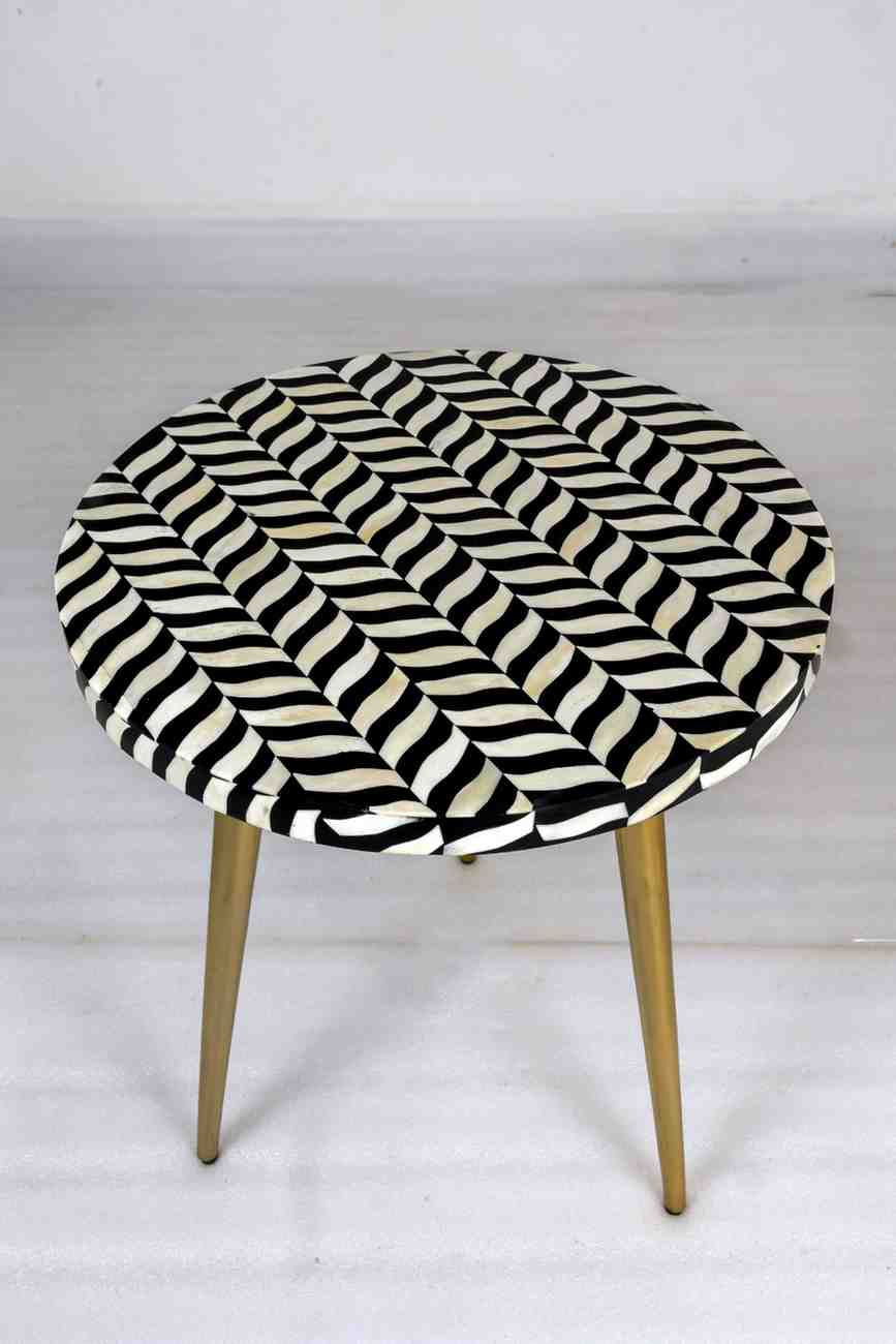 Minha Side Table - Black Bone Inlay upper side